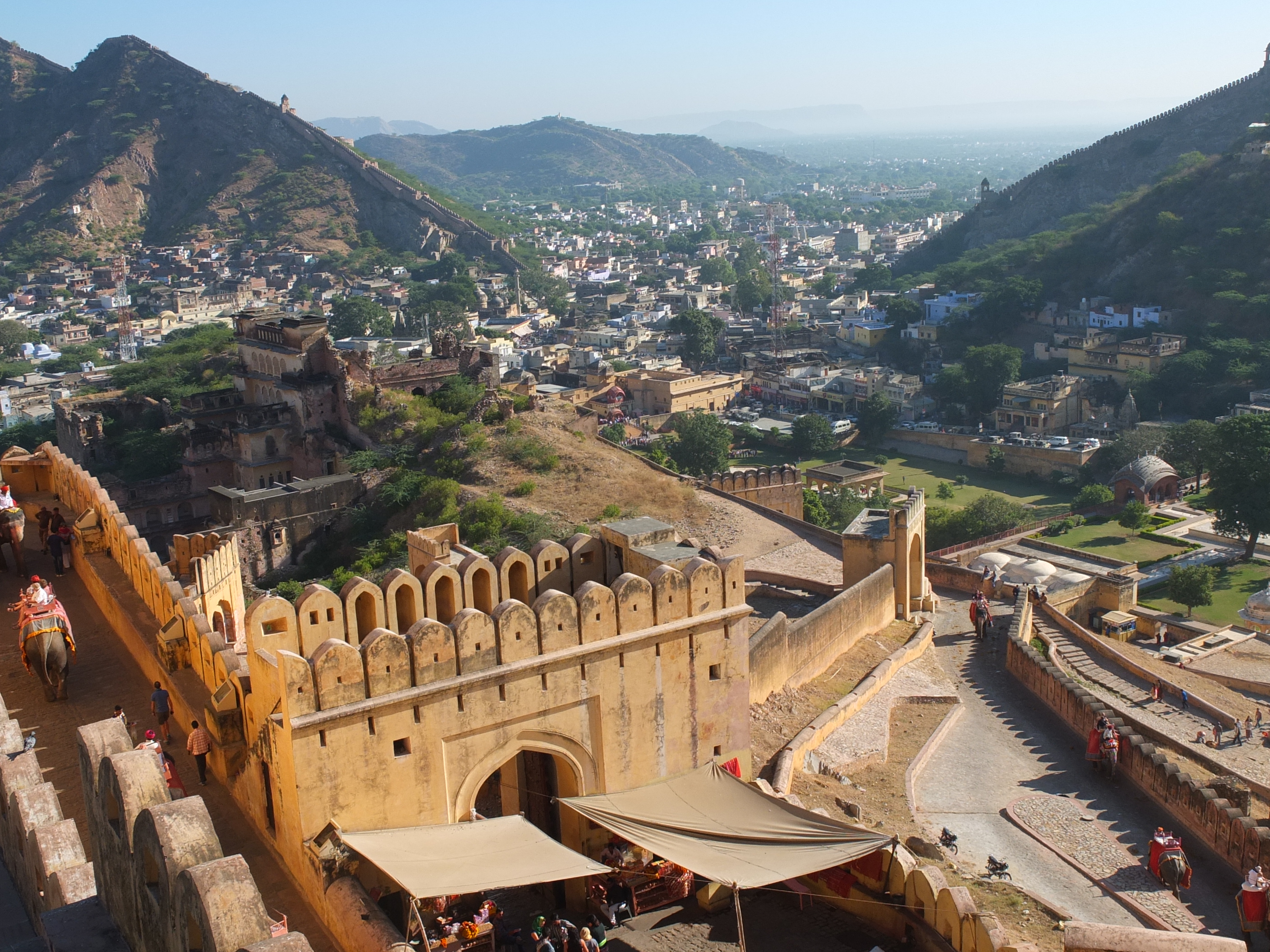 View from the Fort Amber over the beautiful village of Jaipur (India)